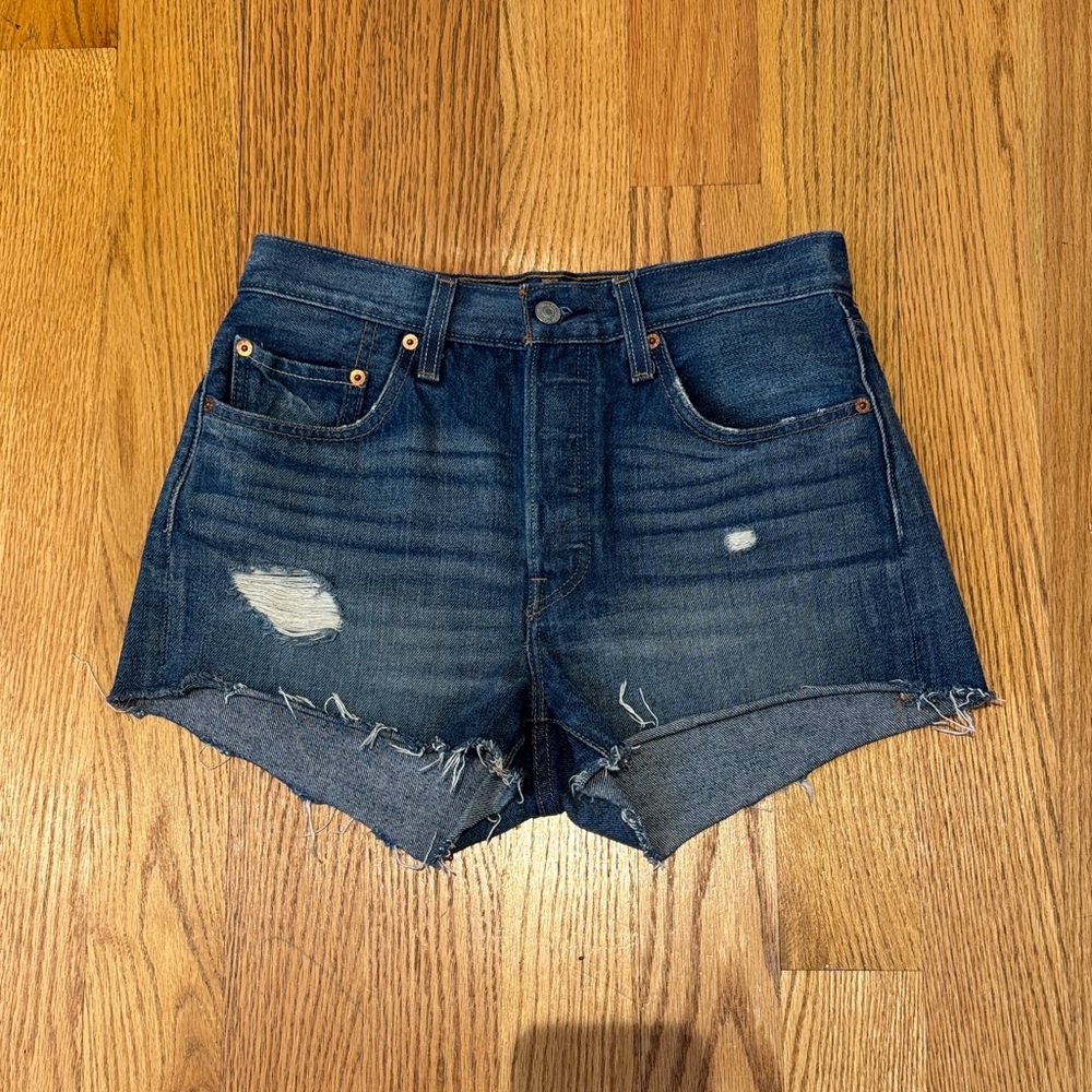 Levi’s 501 High Rise 2” Shorts